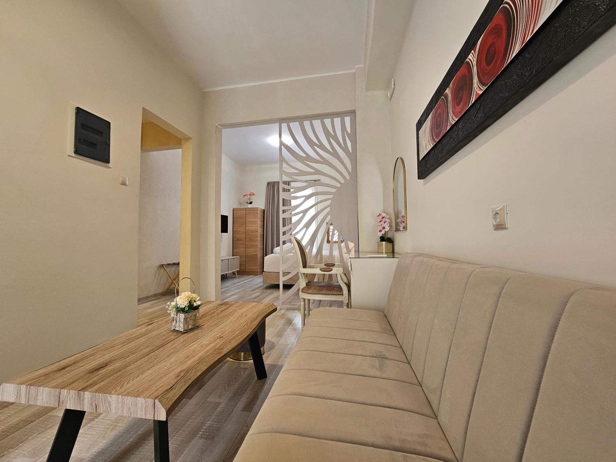Golden City Center Suites Родос Экстерьер фото
